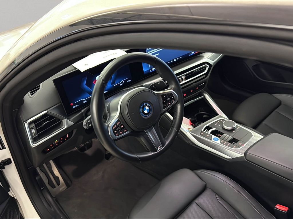 BMW i4 2023