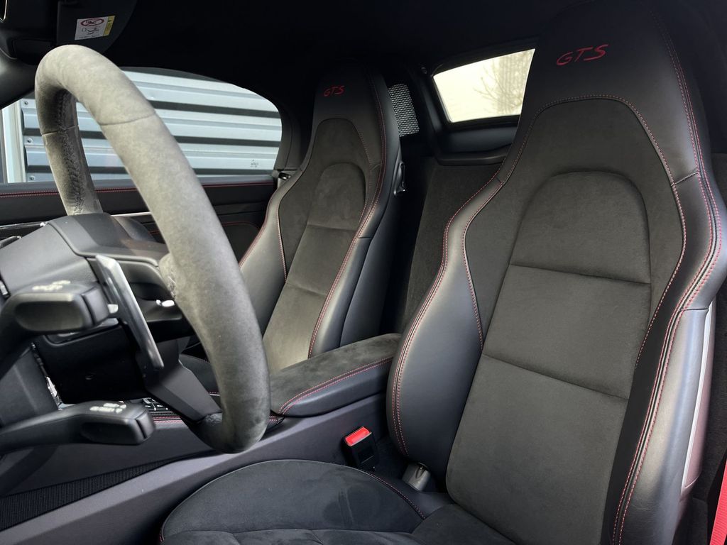 Porsche Boxster 2024