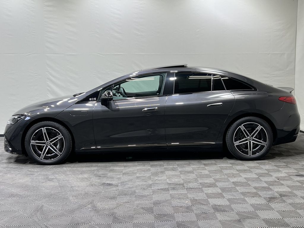 Mercedes-Benz EQE 2024