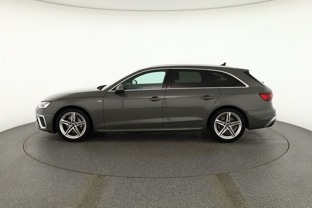 Audi A4 2024