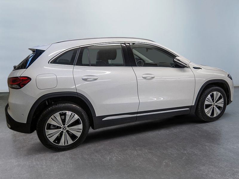 Mercedes-Benz EQA 2022