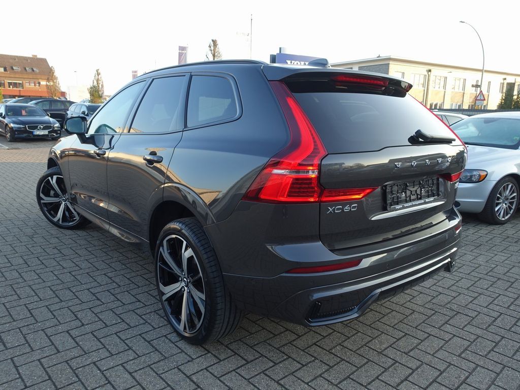 Volvo XC60 2025