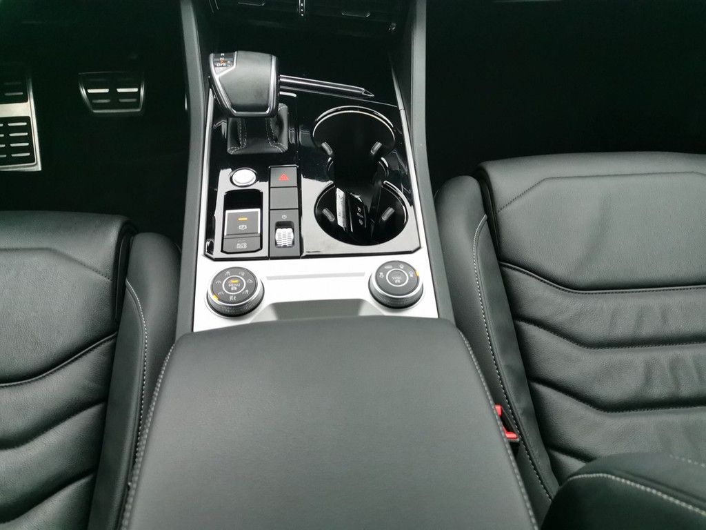 Volkswagen Touareg 2022