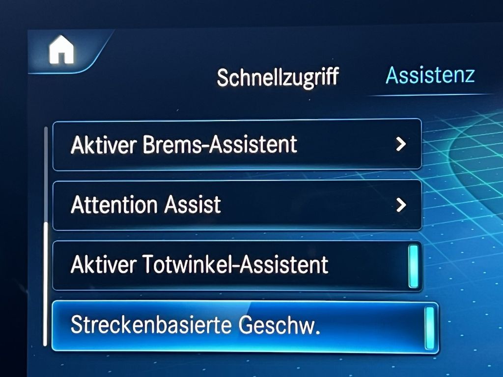 Mercedes-Benz EQC 2023