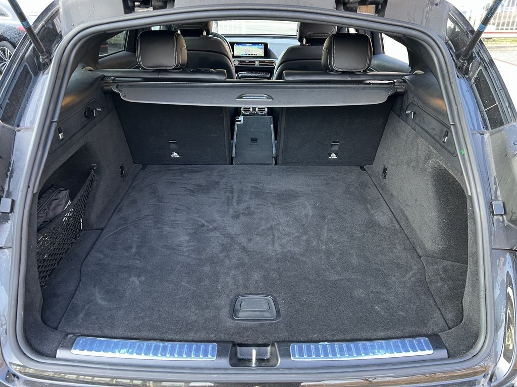 Mercedes-Benz EQC 2023