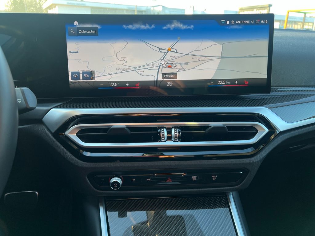 BMW 320 2024
