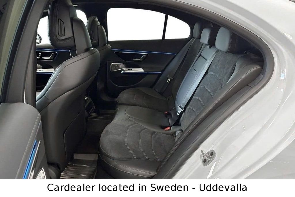 Mercedes-Benz E 300 2025