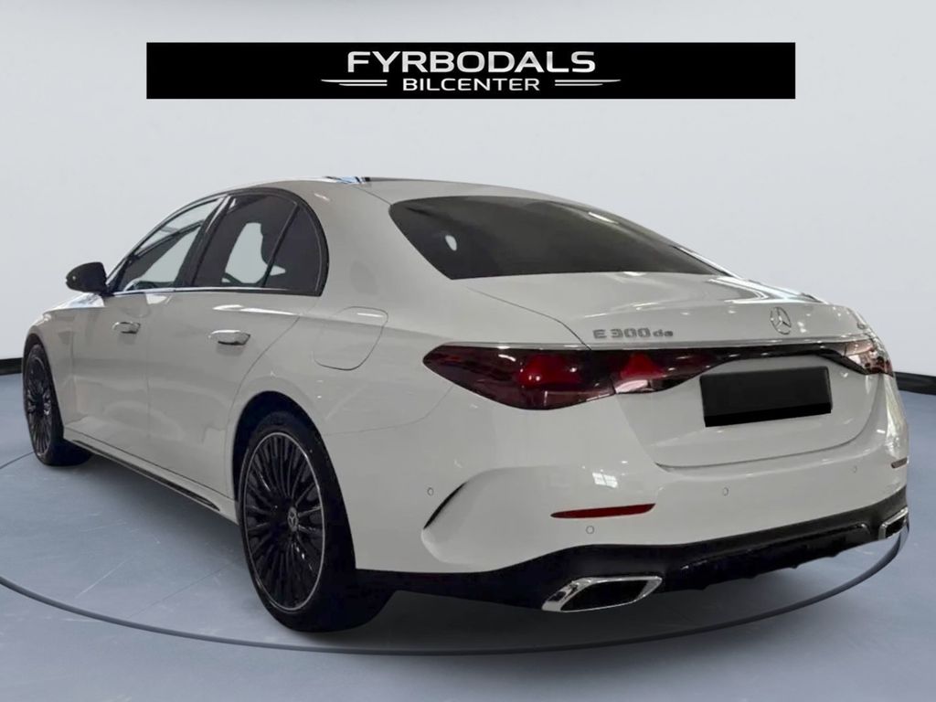 Mercedes-Benz E 300 2025
