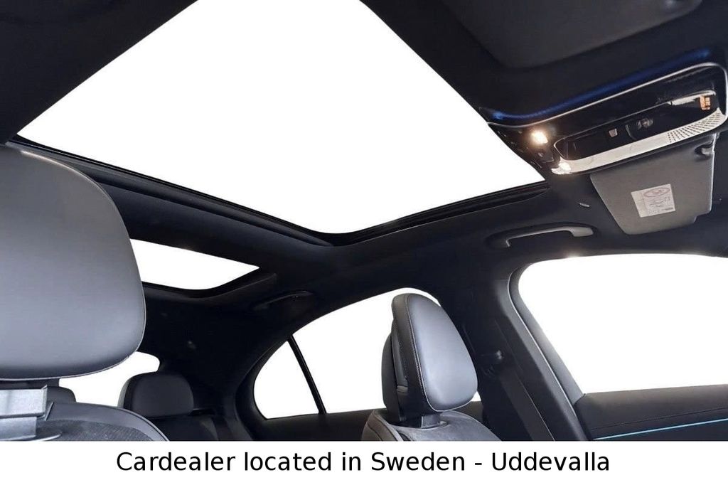 Mercedes-Benz E 300 2025