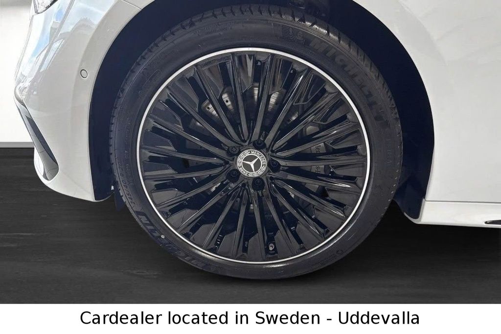 Mercedes-Benz E 300 2025