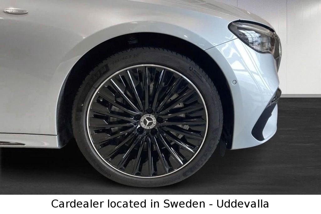 Mercedes-Benz E 300 2025