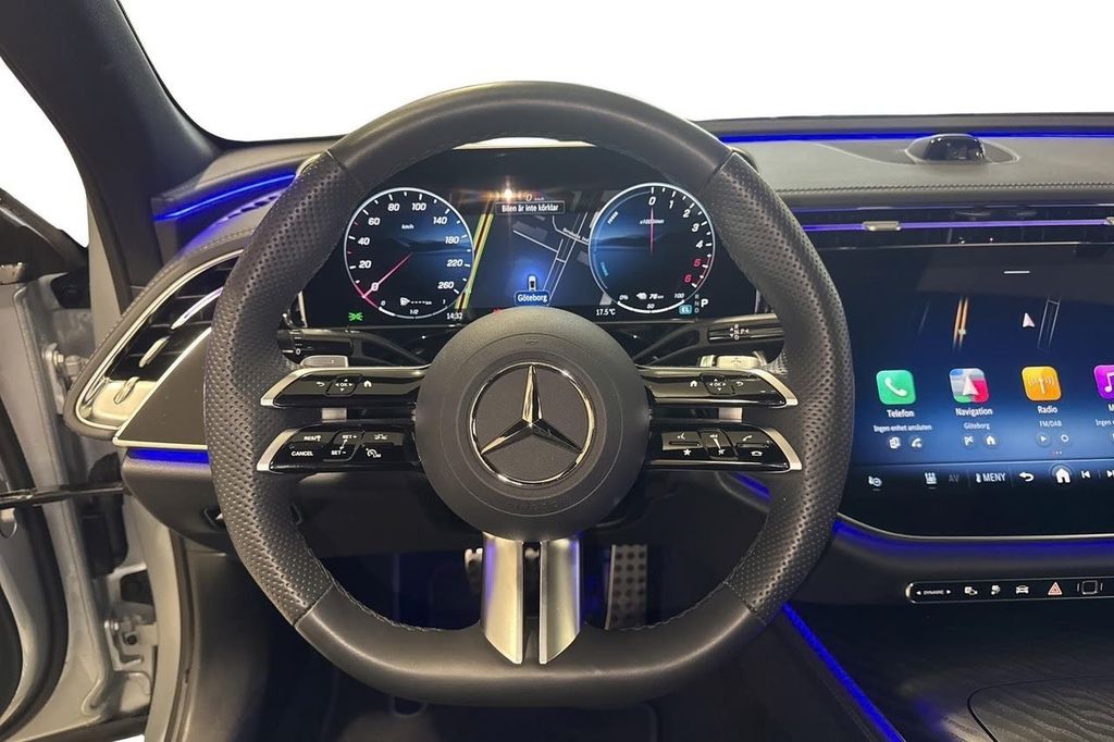 Mercedes-Benz E 300 2025