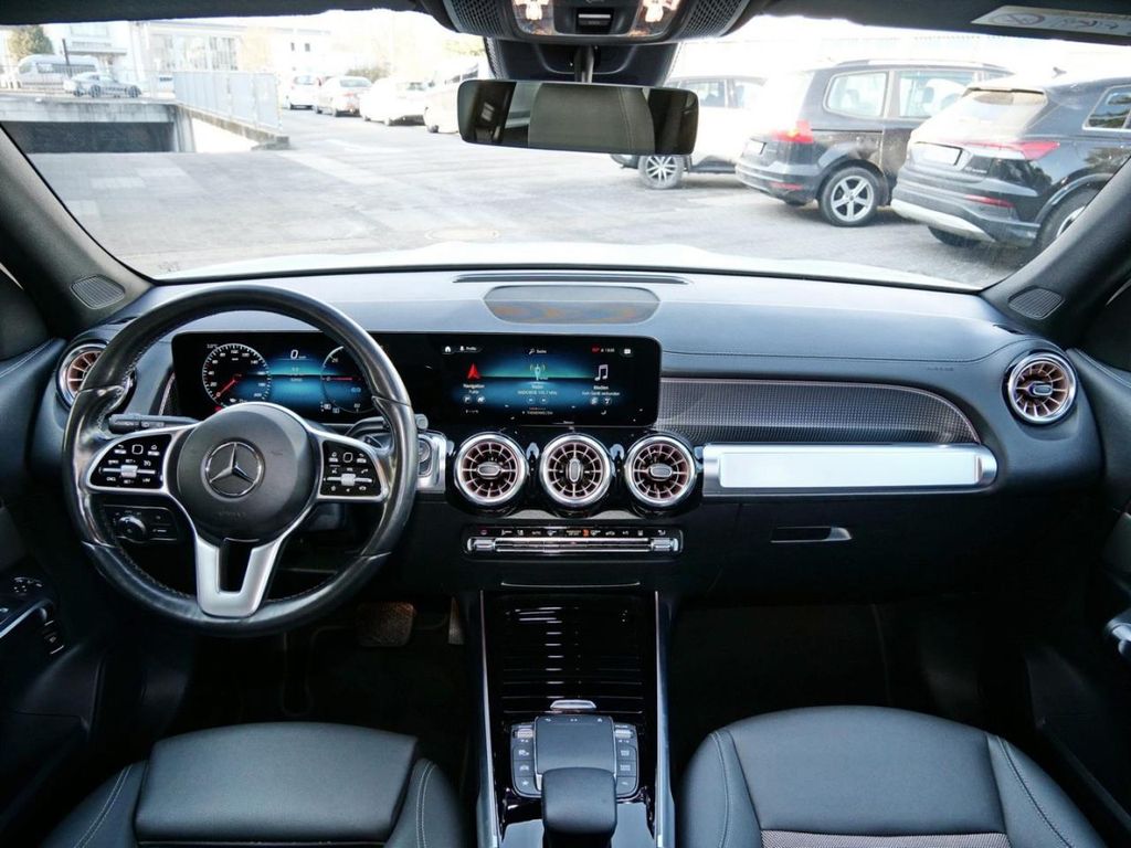 Mercedes-Benz EQB 2022