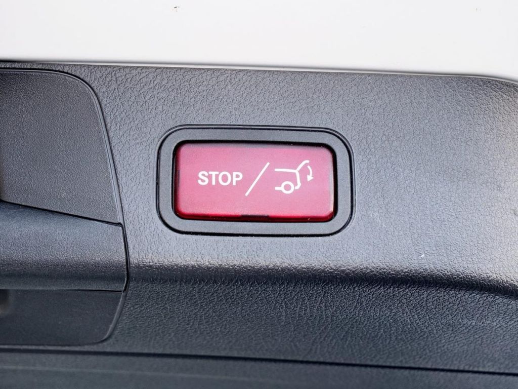 Mercedes-Benz EQB 2022