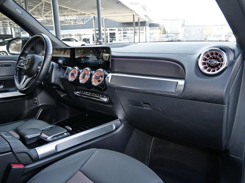 Mercedes-Benz EQB 2022