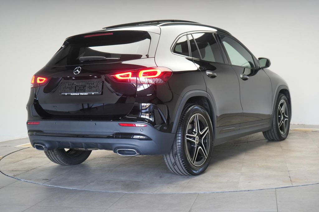Mercedes-Benz GLA 220 2022