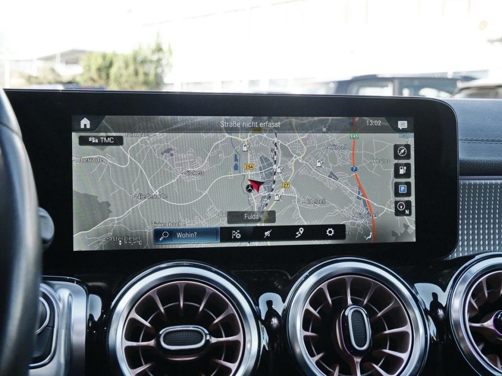 Mercedes-Benz EQB 2022