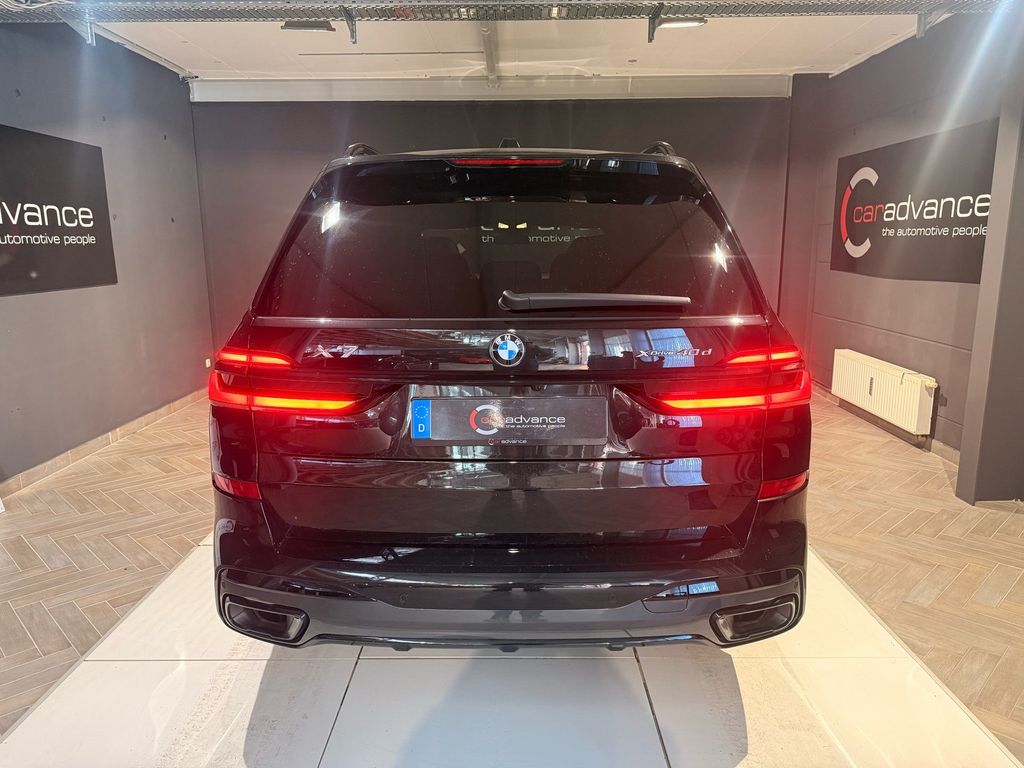 BMW X7 2025