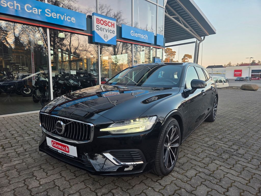 Volvo V60 2022