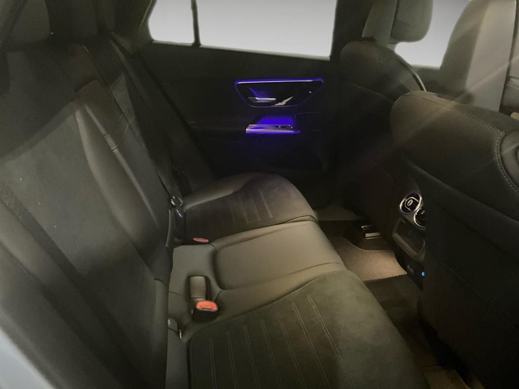 Mercedes-Benz GLC 300 2026