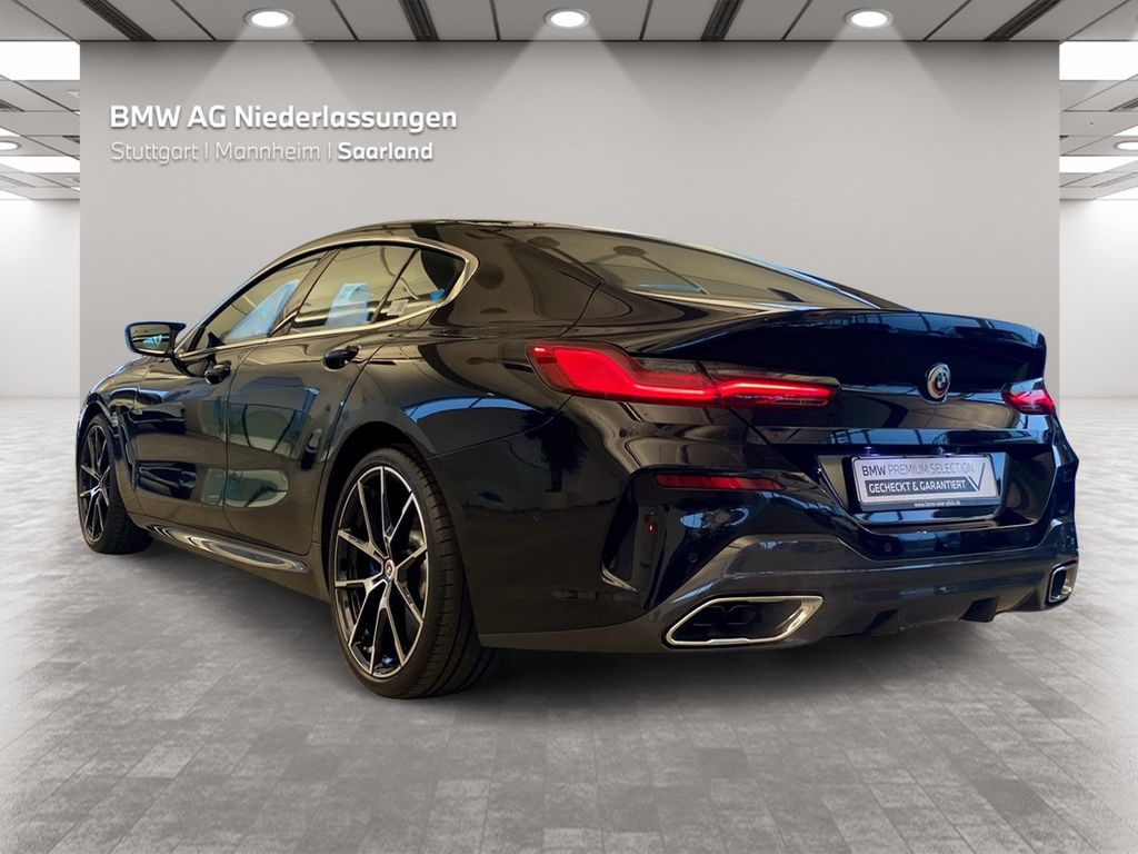 BMW M850 2023