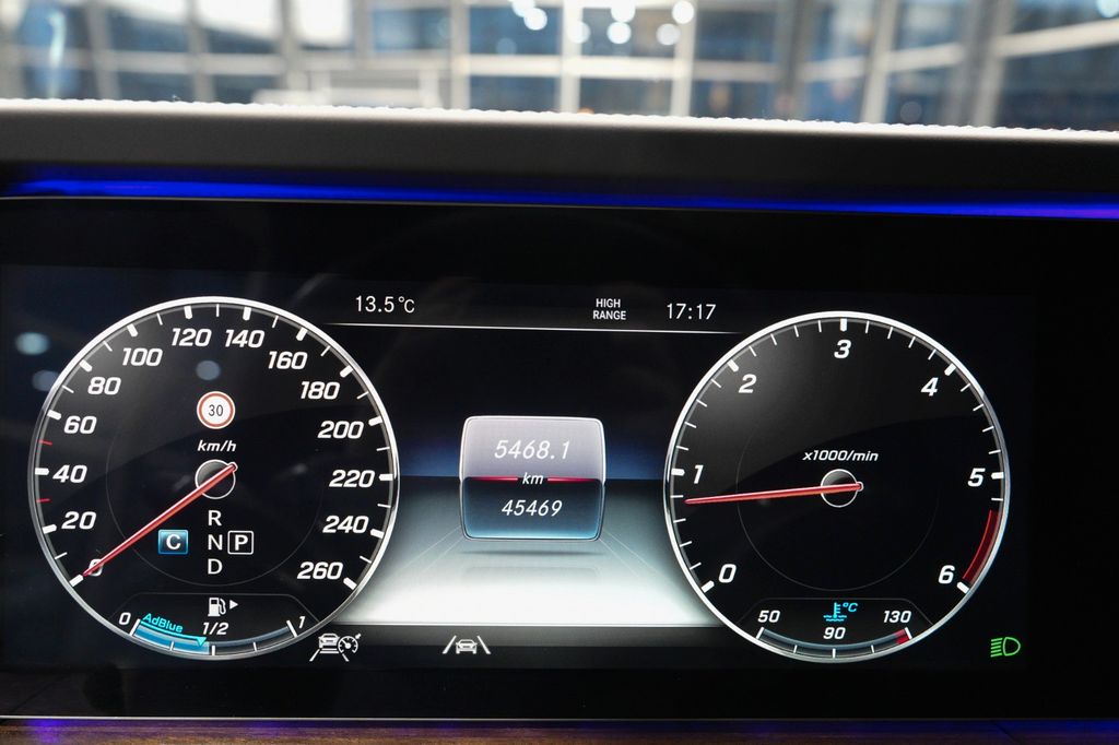 Mercedes-Benz G 400 2023