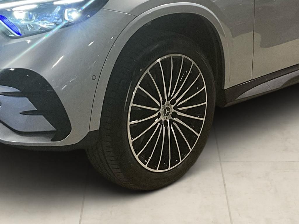 Mercedes-Benz GLC 300 2026