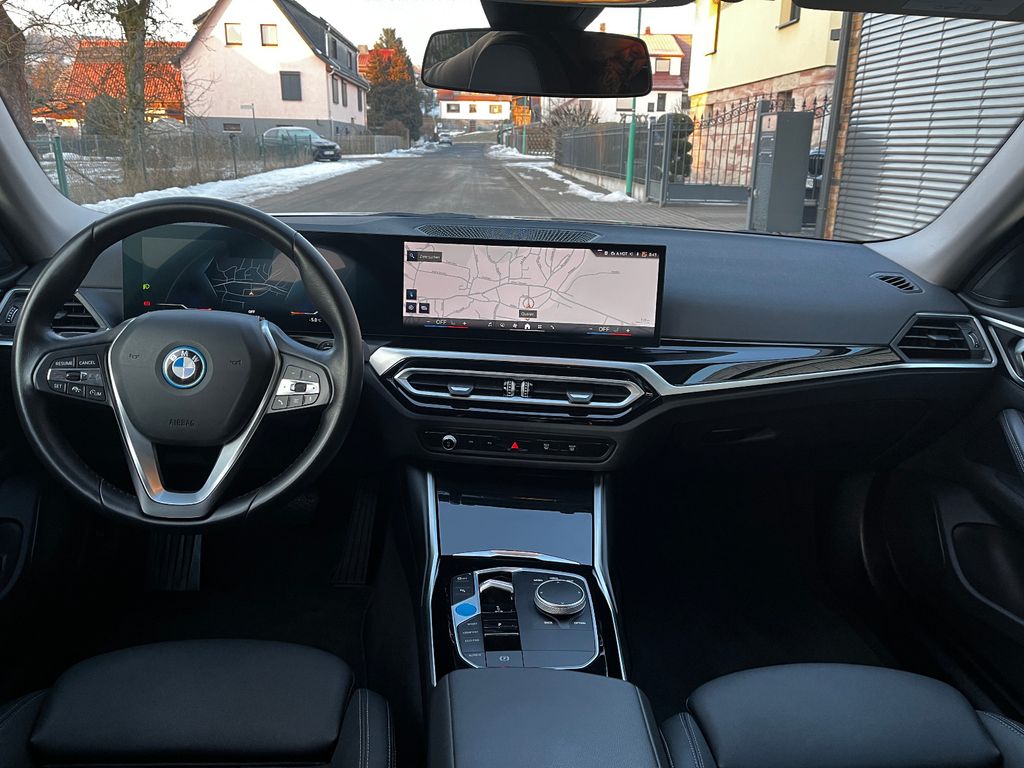 BMW i4 2023