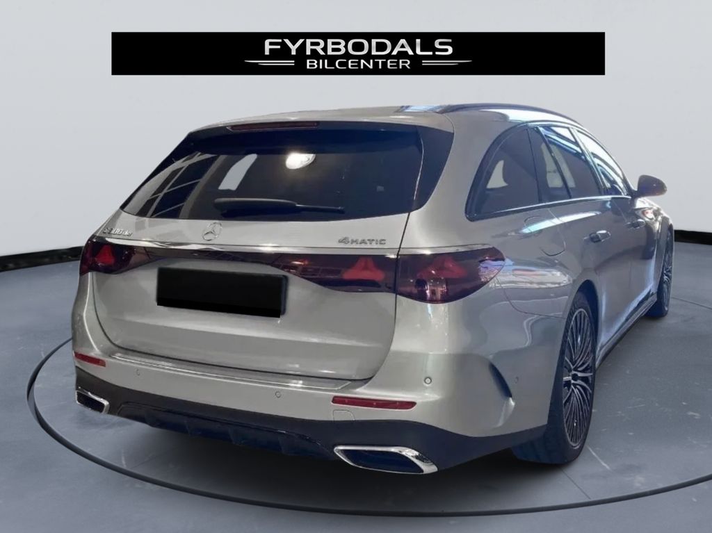 Mercedes-Benz E 300 2025