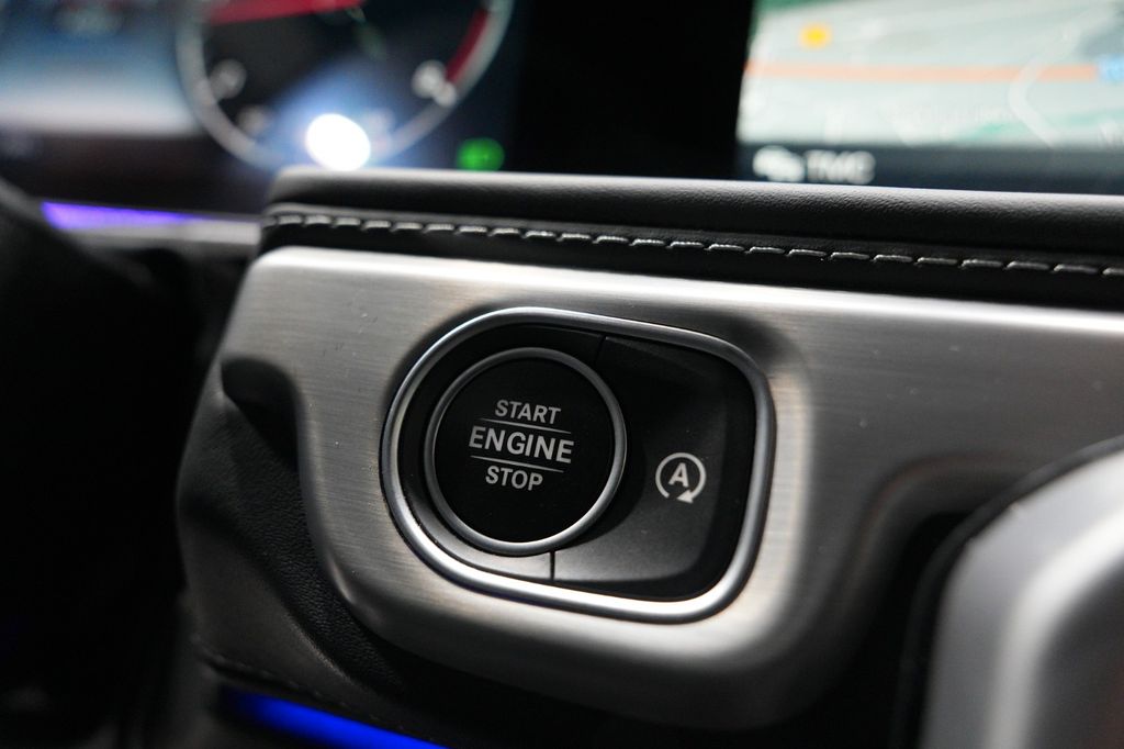 Mercedes-Benz G 400 2023