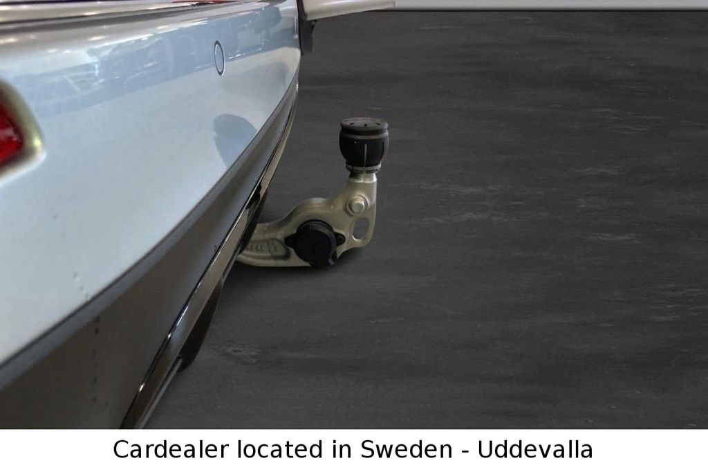 Mercedes-Benz E 300 2025