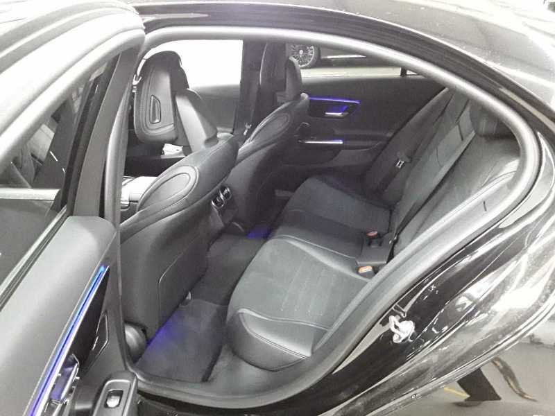 Mercedes-Benz C 300 2024