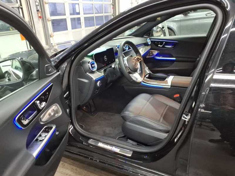 Mercedes-Benz C 200 2024