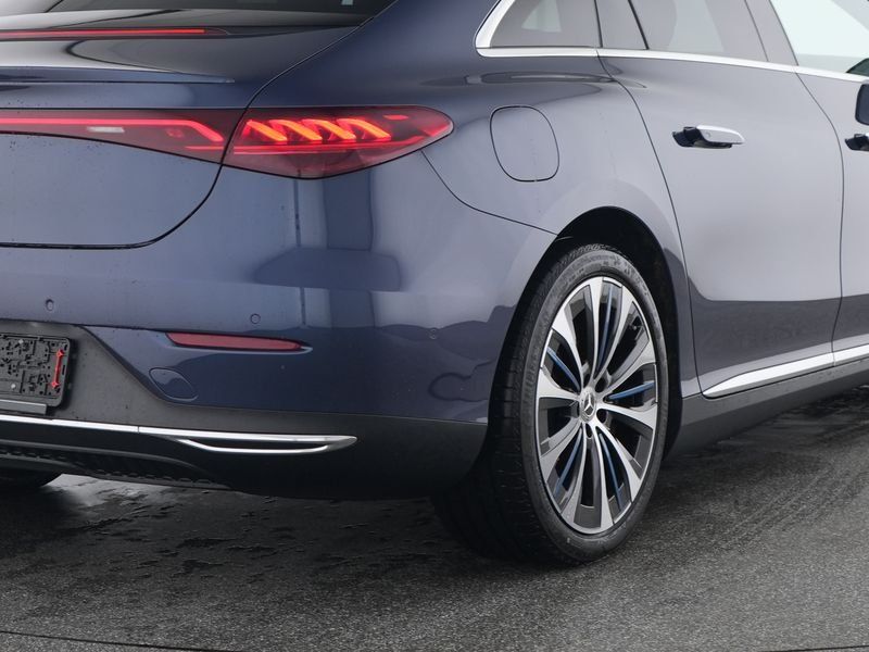 Mercedes-Benz EQE 2024