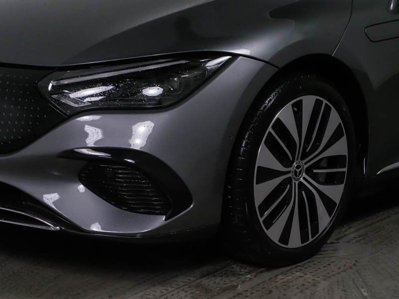 Mercedes-Benz EQE 2024