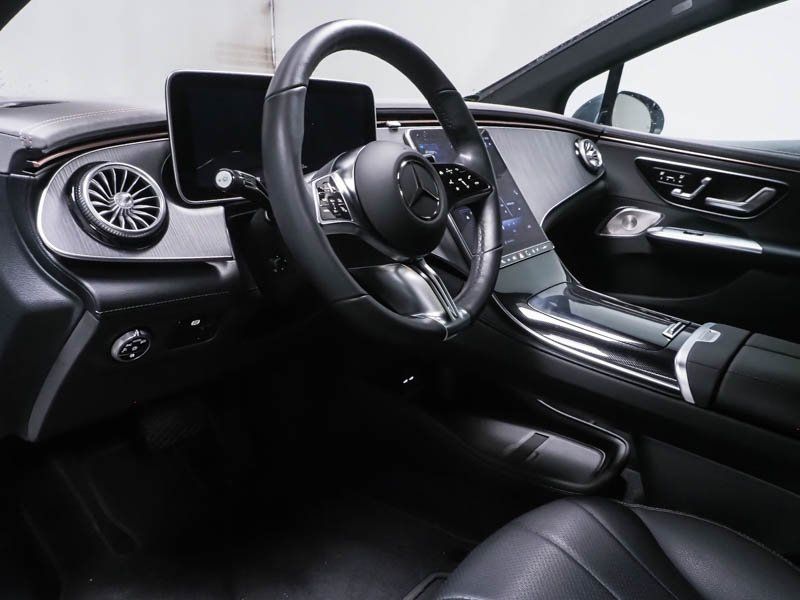 Mercedes-Benz EQE 2024