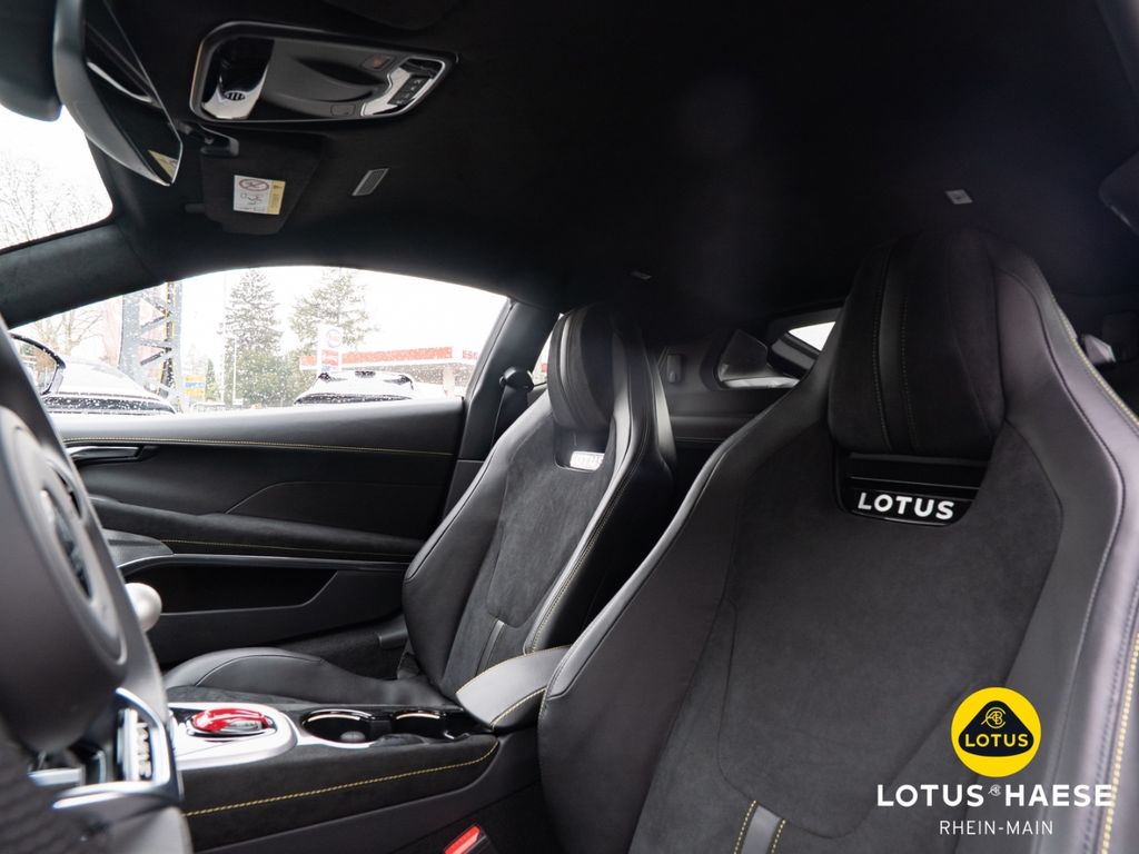 Lotus Emira