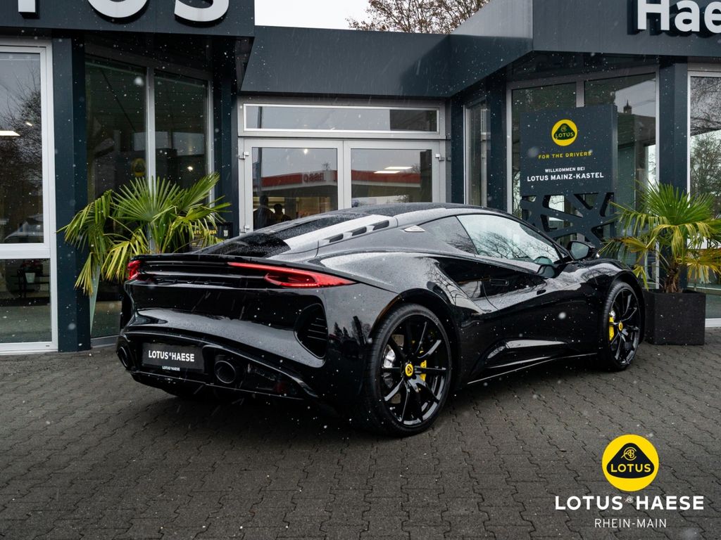 Lotus Emira