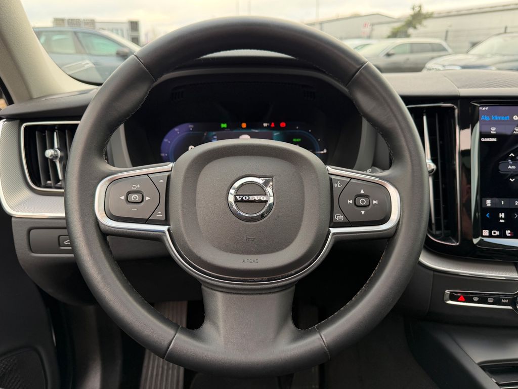 Volvo XC60 2023