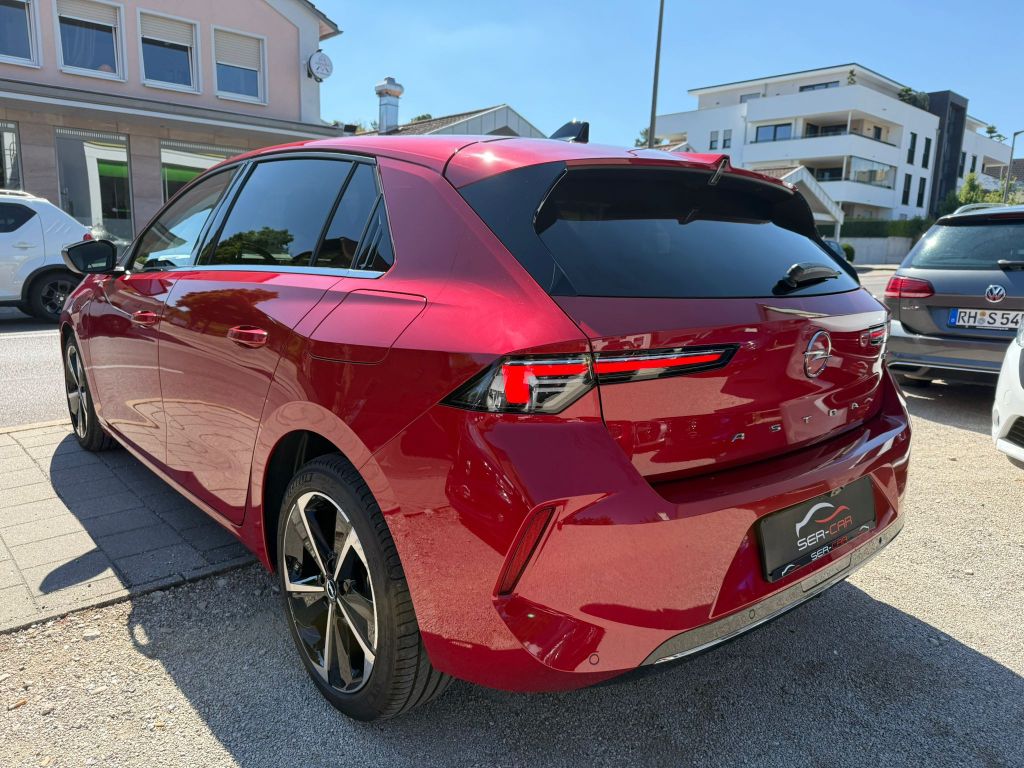 Opel Astra 2023