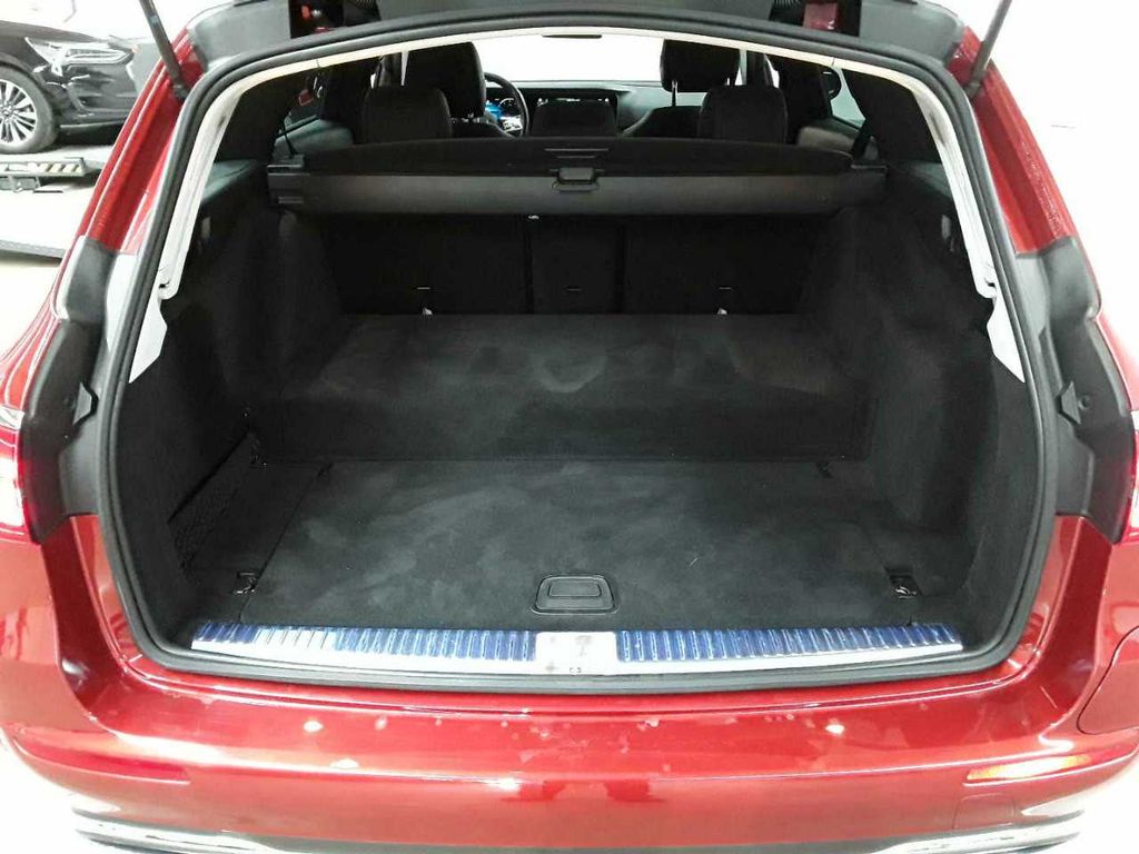 Mercedes-Benz E 300 2022