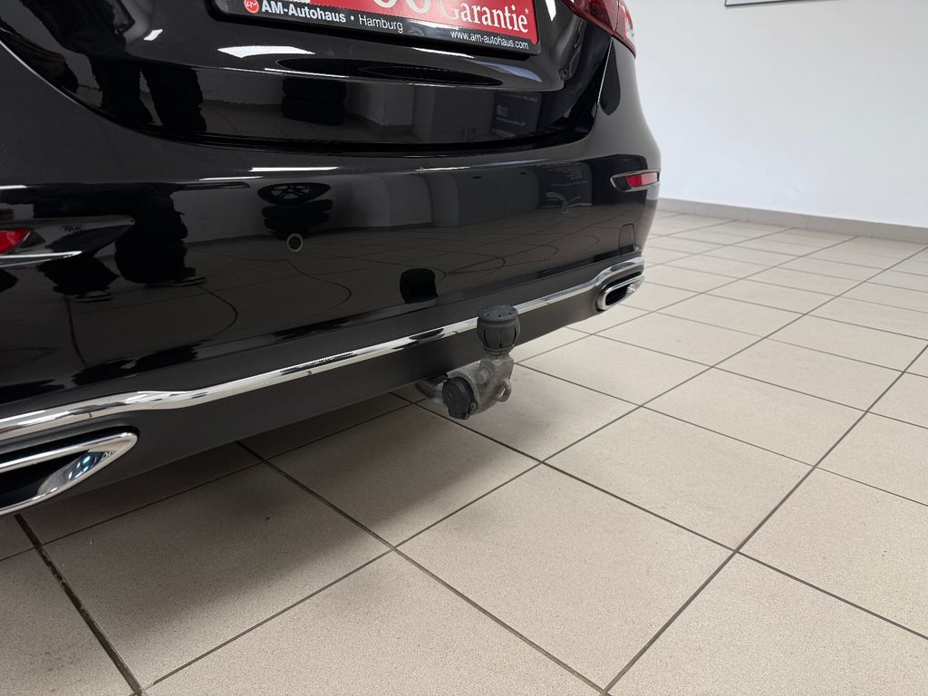 Mercedes-Benz E 220 2022