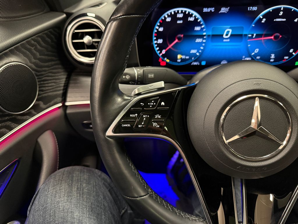 Mercedes-Benz E 220 2022