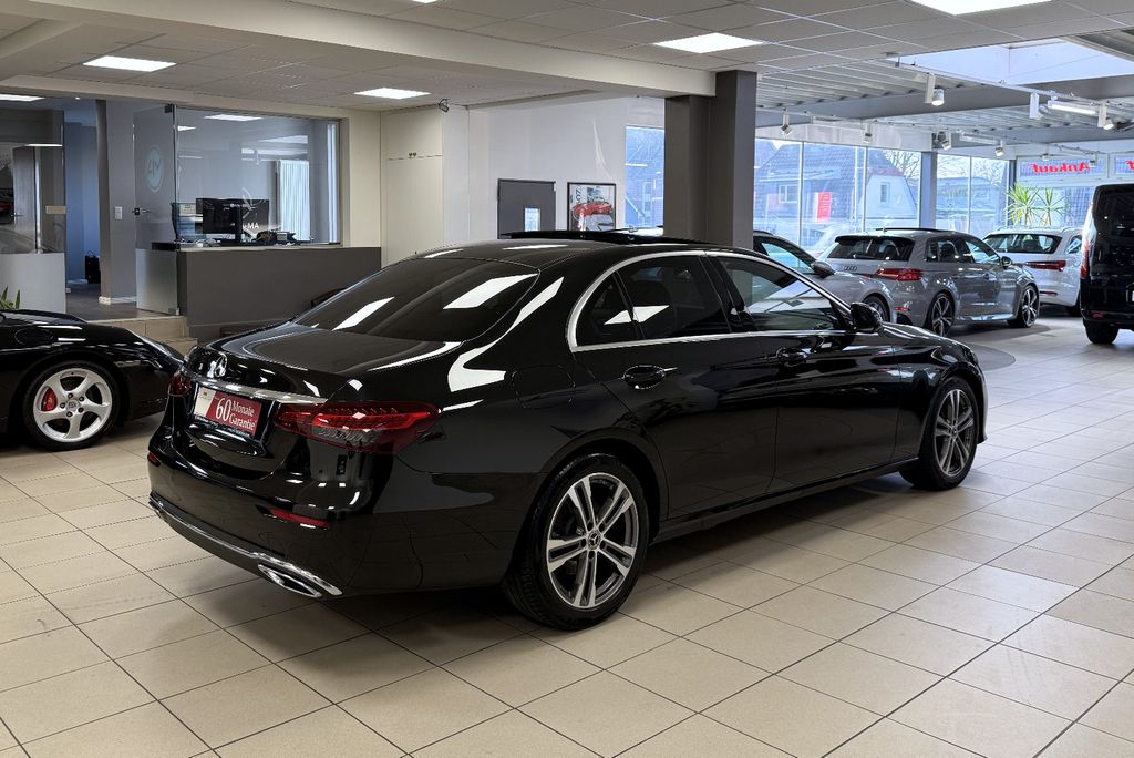 Mercedes-Benz E 220 2022