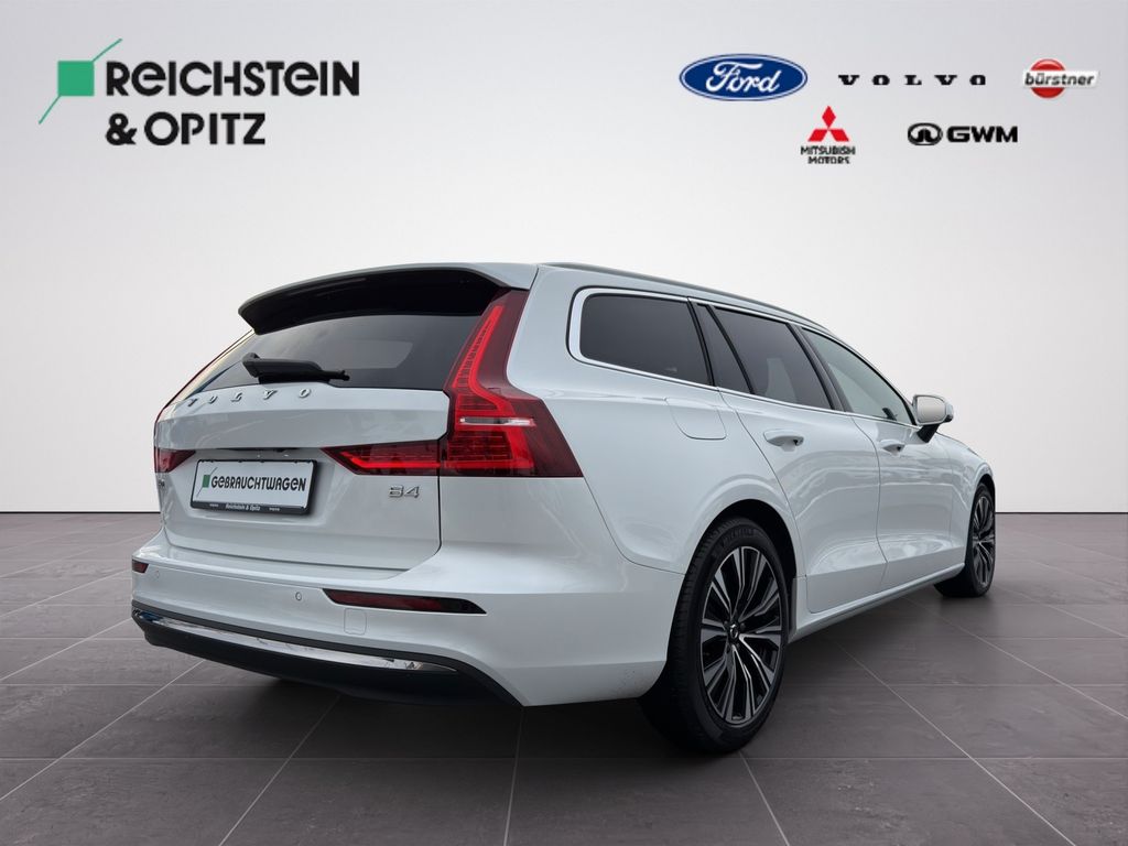 Volvo V60 2022