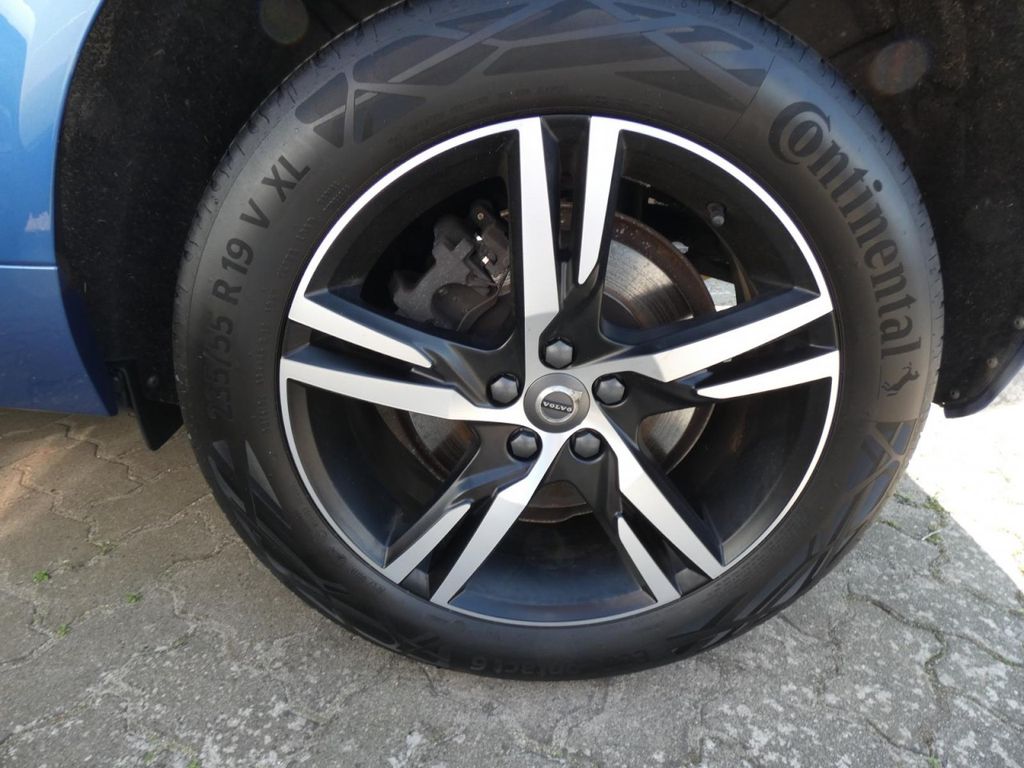 Volvo XC60 2021