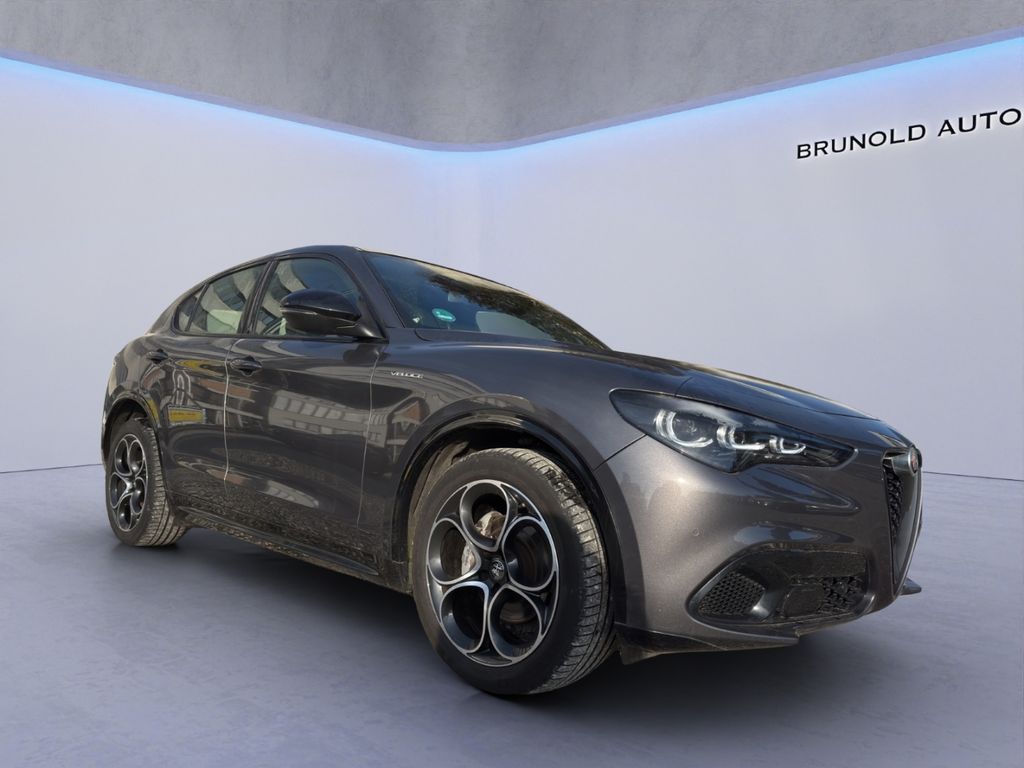 Alfa Romeo Stelvio 2023