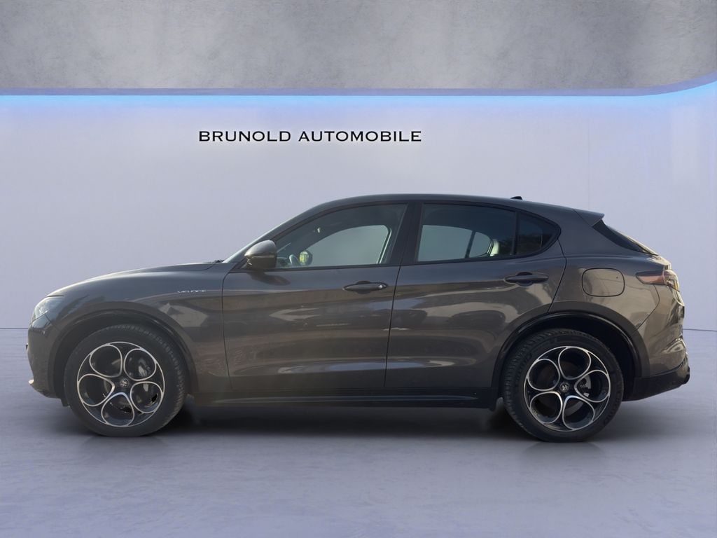 Alfa Romeo Stelvio 2023