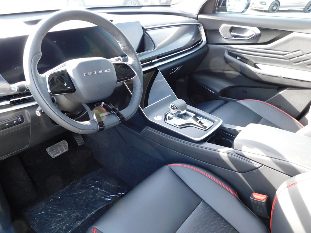 BAIC Beijing X75