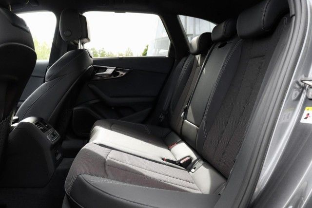 Audi A4 2024